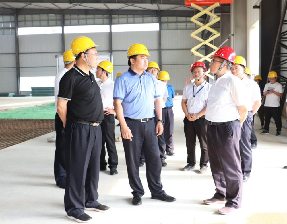 關(guān)于市領(lǐng)導(dǎo)到秦皇島精工綠筑開展項(xiàng)目建設(shè)和 安全生產(chǎn)工作的調(diào)研活動(dòng)的簡報(bào)(圖2)